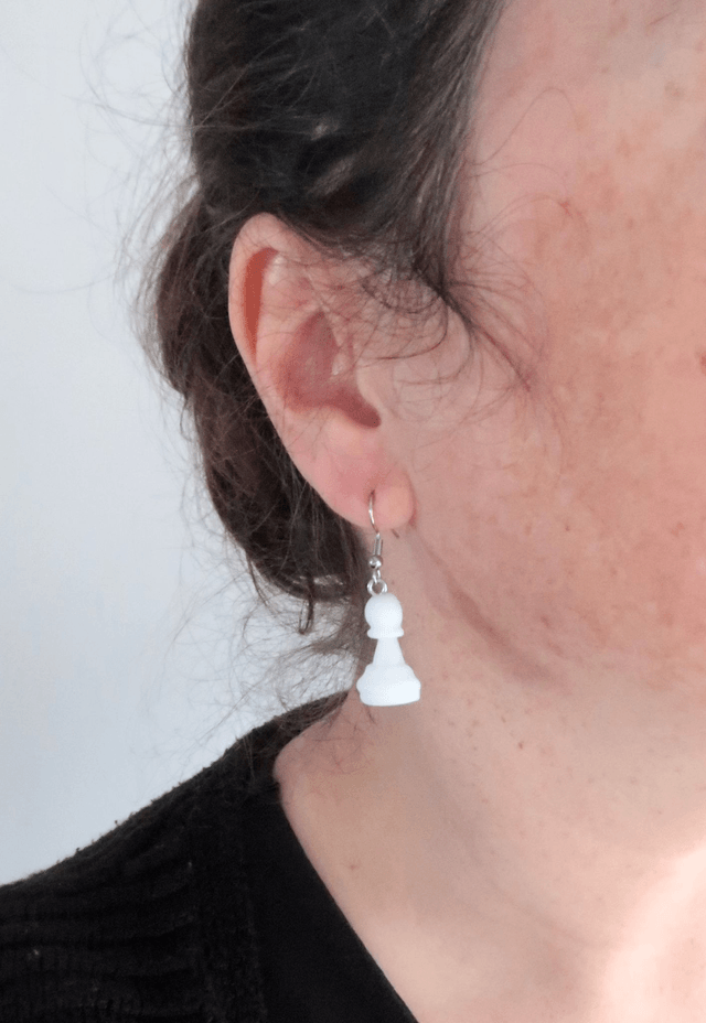 Boucles d'oreilles pions Blanc | BO159A