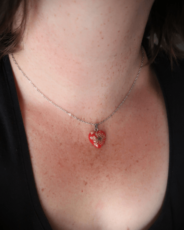 Collier Cœur fleuri Rouge | CO009 | Ombelles