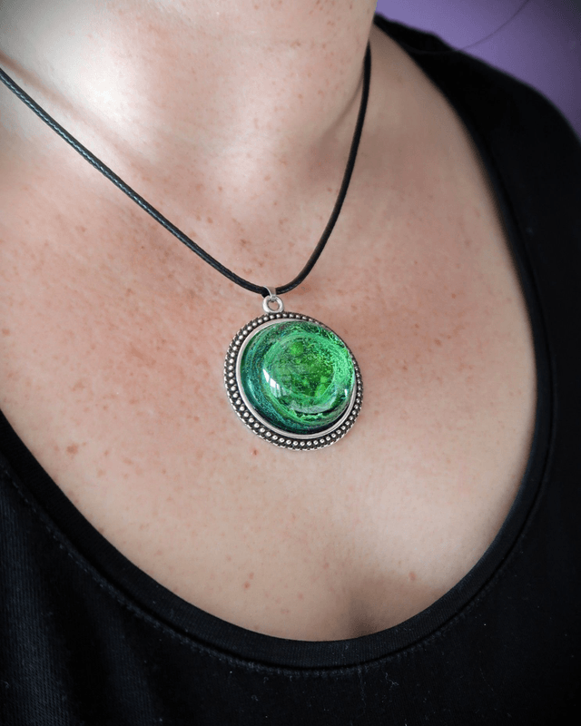 Collier Planète à adopter Canopéa | BP060 | Pétri