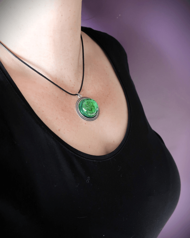 Collier Planète à adopter Canopéa | BP060 | Pétri
