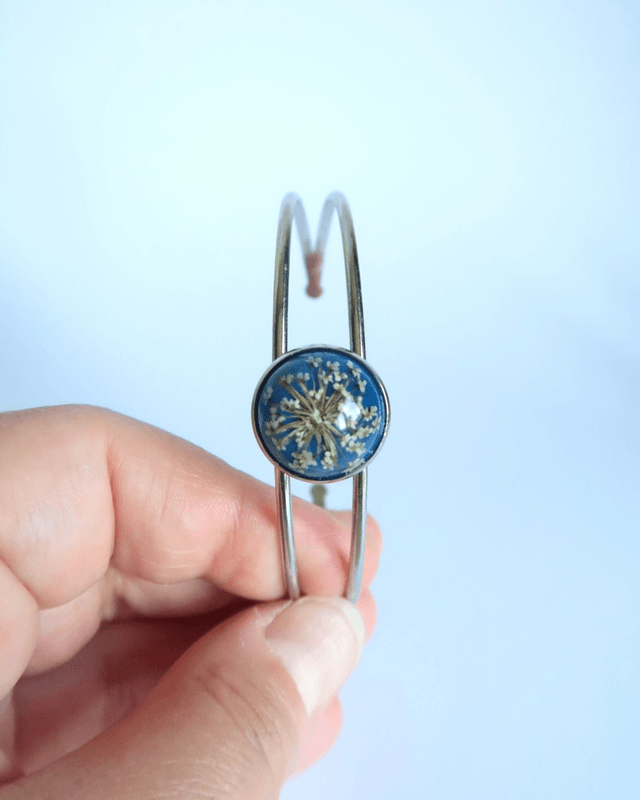 Bracelet fleuri Patience (bleu) | BR13 | Ombelles